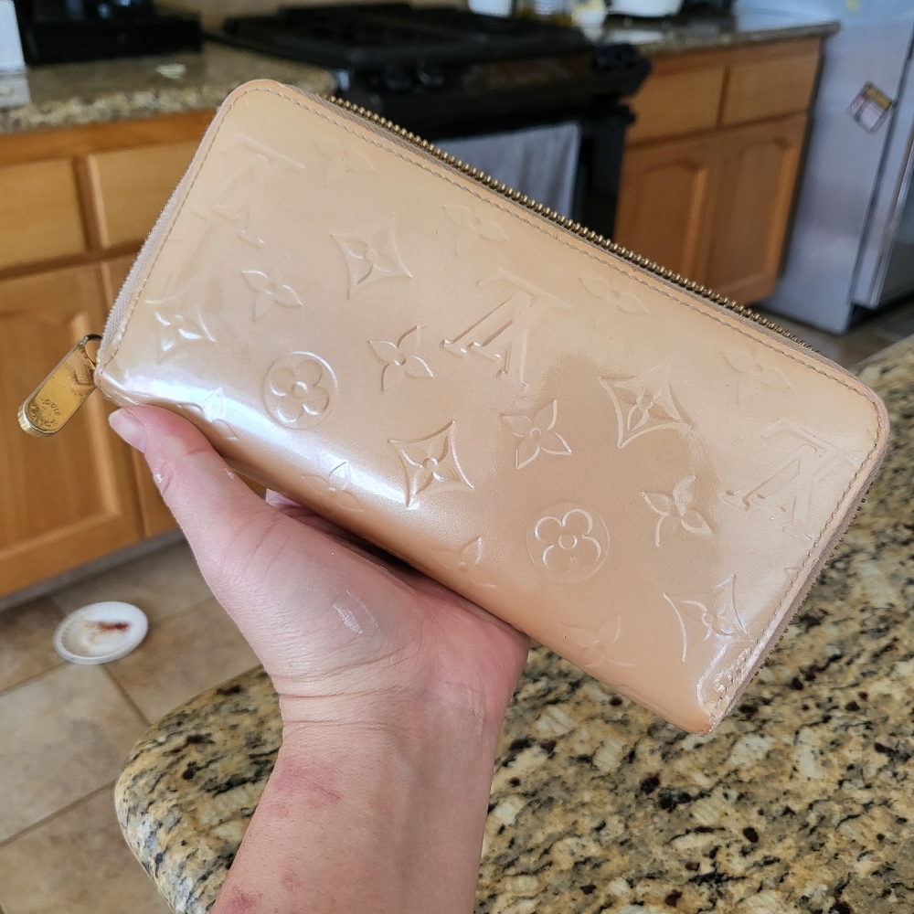 Louis vuitton wallet